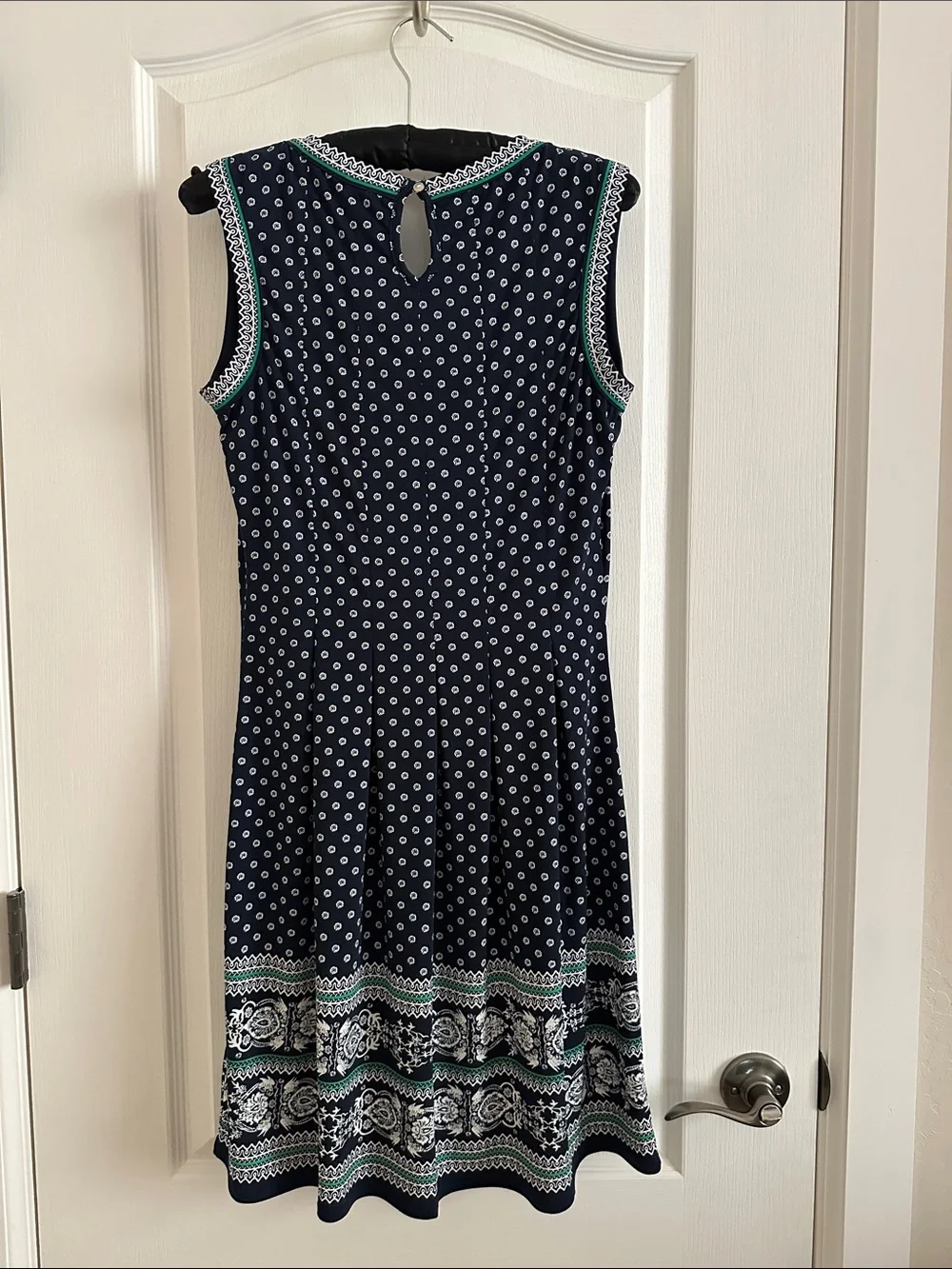 Max Studio Navy and White Sleeveless Patterned Fit-and-Flare Dress